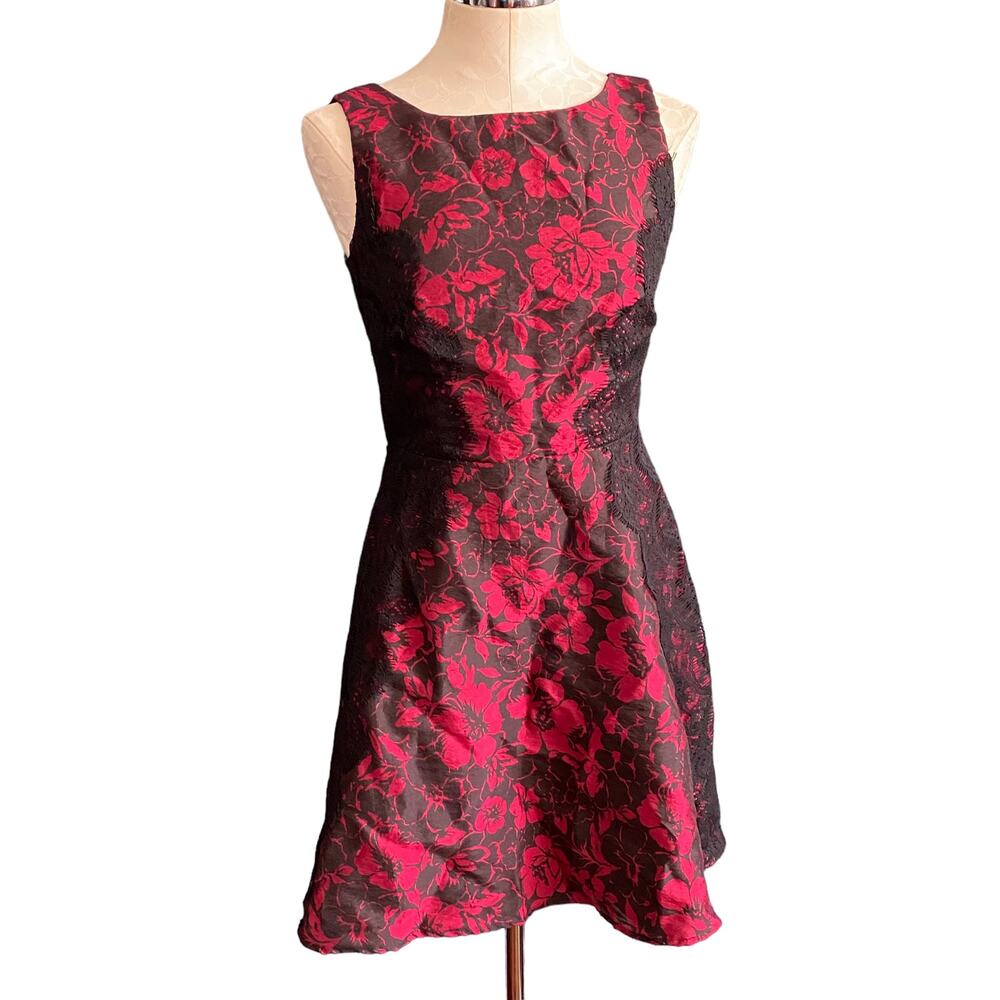 J.R. Nites by Carol Lin Embroidered Lace Overlay Floral Print Sleeveless Dress 6